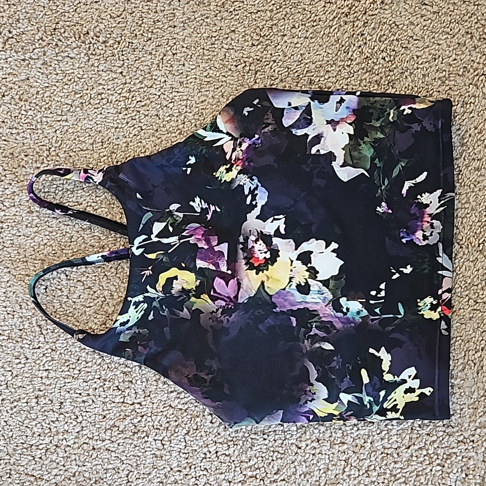 Old Navy workout crop top